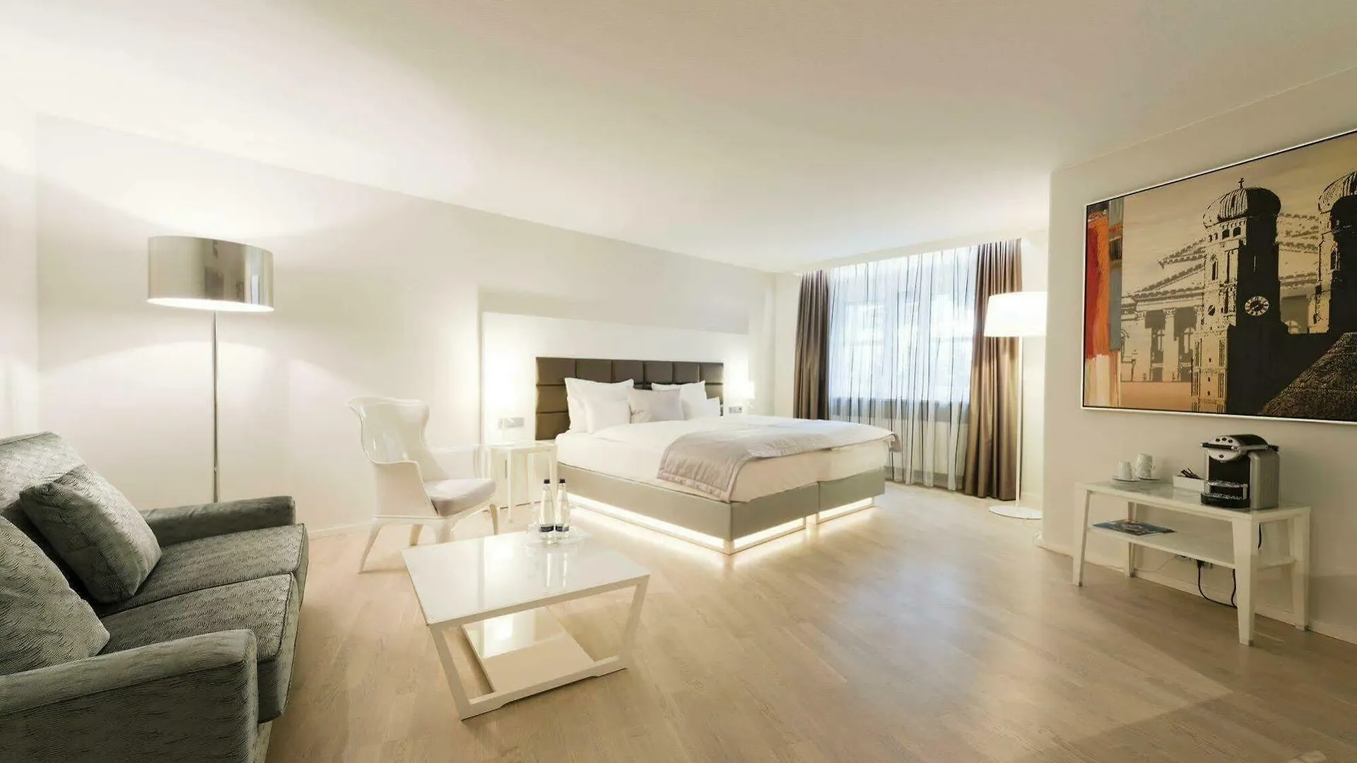 Hotel Europa Munich 4*,  Germany